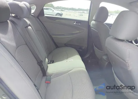 2013 Hyundai Sonata Gls z USA, uszkodzony, nr VIN 5NPEB4AC2DH523741